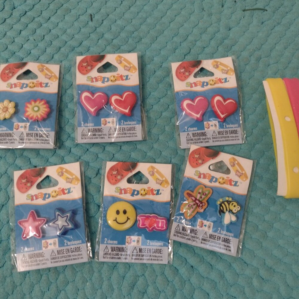 NEW Lot of 6 packs of crocs charms and 2 bracelets